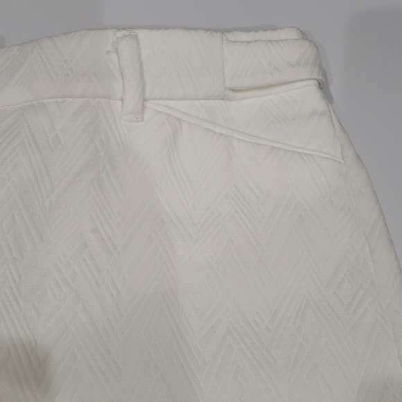 WHBM Shorts Size 2 - Picture 6 of 6